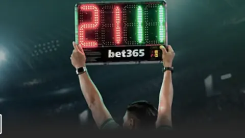 “同龄际遇：克里斯蒂、科比、东契奇，差距尽显无声间。”