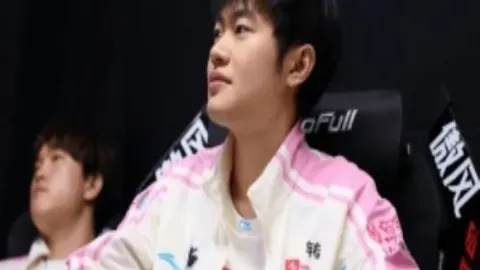 哈尔滨2月3日举行亚冬会火炬传递活动——新华网资讯